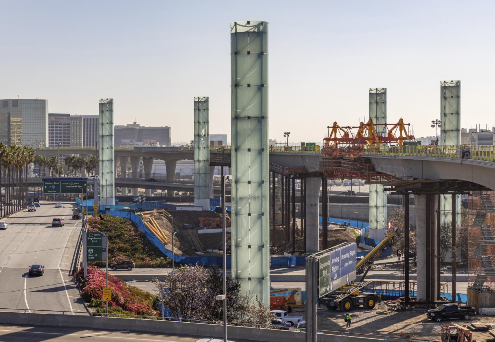 Concrete superstructure nears completion for LAX automated people